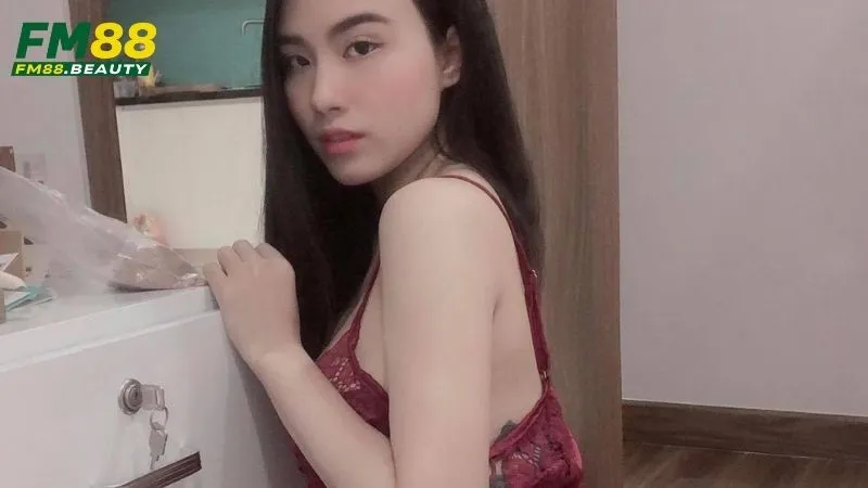 Linh Miu vẫn giữ thái độ thẳng thắn và không e ngại trước những lời đồn thổi